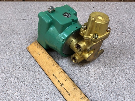 ASCO NF-B344A70 NFB344A70 4-Way 1/4" NPT 3/8" Exhaust 110V Solenoid Valve