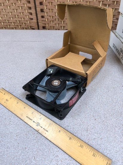 Mechatronics MA1751X24B2 MA1751 Electronics/PC Ball Bearing 24VDC Brushless FAN
