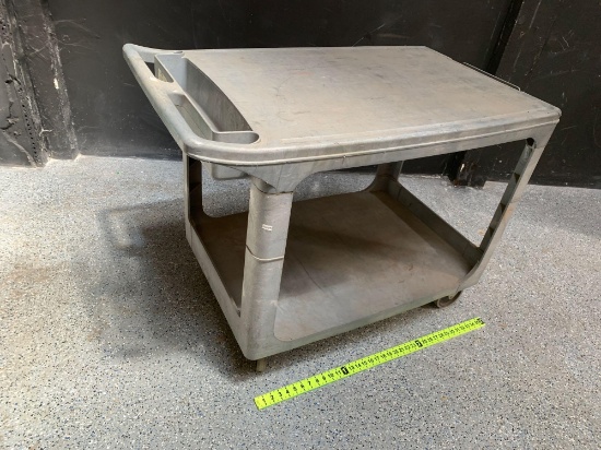 Rubbermaid Plastic Commercial Utility Rolling Cart 36x24x32