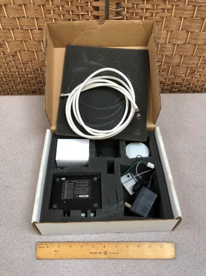 Microtek MINILINK 5.8GHz Wireless Video and Audio Transmitter System Complete