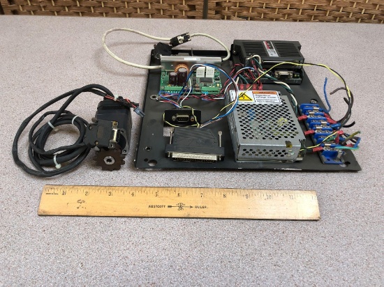 Vexta PK543AW-T30 5-Phase Stepper Stepping Motor & Vexta Controller / Driver