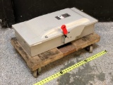 Siemens HNF364R Heavy Duty 200A 600V 3 Pole Outdoor Non-Fusible Safety Switch