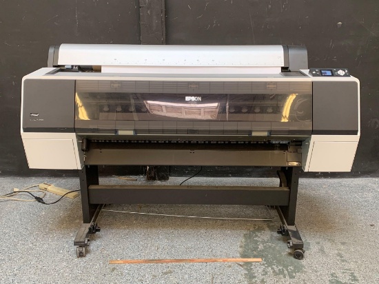 Epson Stylus Pro 9900 Ultra Wide / Large Format Printer 44in