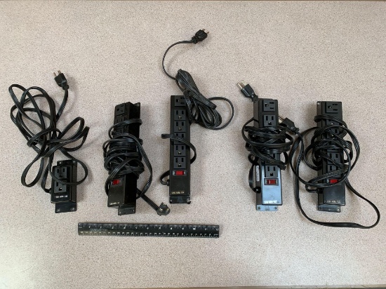 Lot with 5 Power Strips