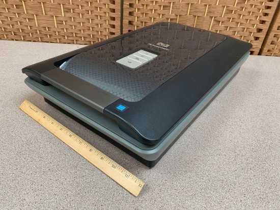 HP Scanjet G4050 Flatbed USB Scanner
