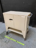 Datamation Systems Laptop Storage / Charging Cart
