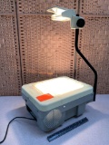 Elmo HP-L3550H Transparency Overhead Projector