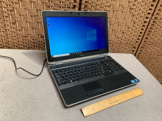 Dell Latitude E6530 15.6in LCD Intel i5-3320 2.6GHz 6GB 320GB Wifi / BT WebCam Win 10 Pro Laptop