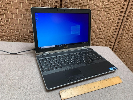 Dell Latitude E6530 15.6in LCD Intel i5-3320 2.6GHz 6GB 320GB Wifi / BT WebCam Win 10 Pro Laptop