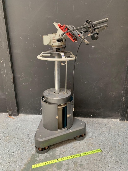 ITE TV Studio Rolling Professional Camera Pedestal / Tripod w/ Vinten Camera Mount
