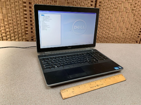 Dell Latitude E6530 15.6in LCD Intel i5-3320 2.6GHz 6GB 250GB Wifi BT WebCam NO OS Laptop Computer