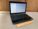 Dell Latitude E6530 15.6in LCD Intel i5-3320 2.6GHz 6GB 250GB Wifi BT WebCam NO OS Laptop Computer