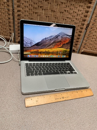Apple MacBook Pro A1278 13in LCD Intel i7 2.7GHz 4GB 750GB Wifi Bt High Sierra 10.13.6 Laptop