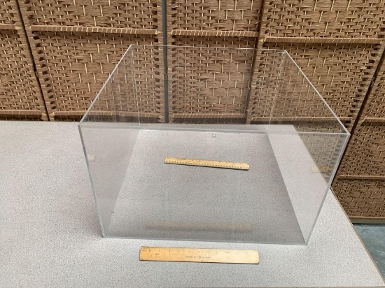 Clear Plastic Display Box 21.5x21.5x14