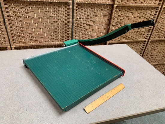 Martin Yale / Premier Guillotine / Countertop Paper Cutter 19x19