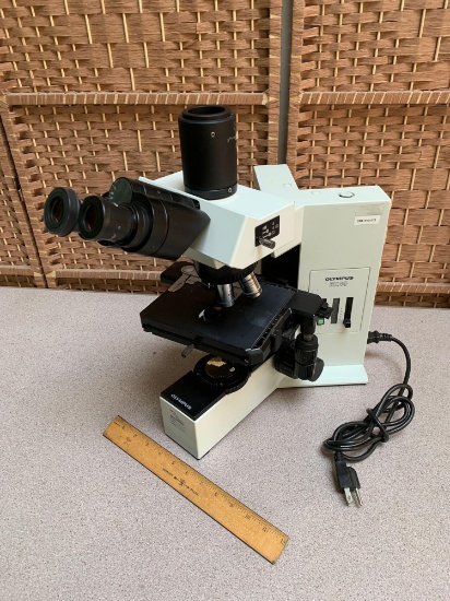 Olympus Optical BX40F Fluorescence / Clinical Microscope