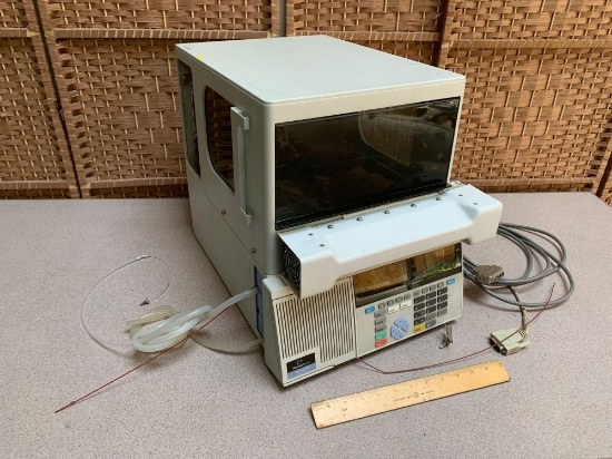 Perkin Elmer Series 200 Autosampler