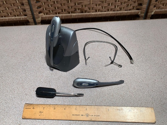 Plantronics / Wireless Headsets - 3pcs