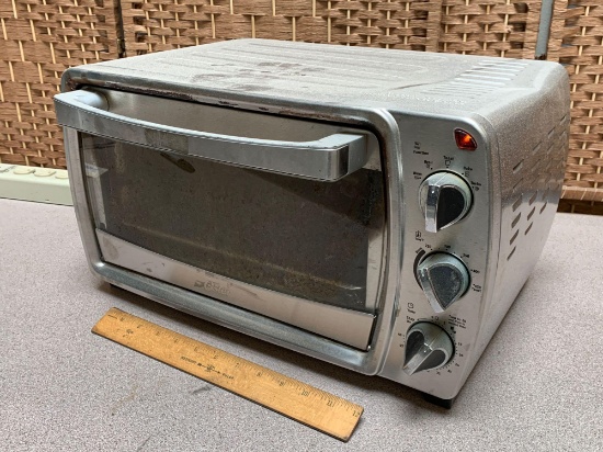 Oster TSSTTVCG03 1500W Electric Toaster Oven