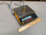 Sartorius L-610 Top Loading Balance Scale