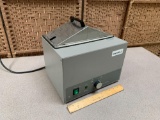 VWR Scientific 1211 Lab Water Bath
