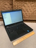 Dell Latitude E5450 Intel i5-5300 2.3GHz 8GB 128GB Wifi Bt Webcam NO OS Laptop