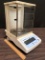 Ohaus / VWR Scientific ALW204 200grams Precision Balance Scale