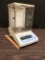 Ohaus / VWR Scientific ALW204 200grams Precision Balance Scale