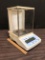 Ohaus / VWR Scientific ALW204 200grams Precision Balance Scale