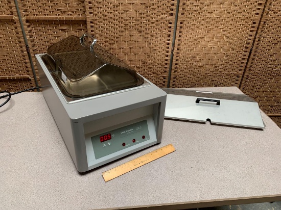 VWR Scientific 1245 Digital Heated Water Bath