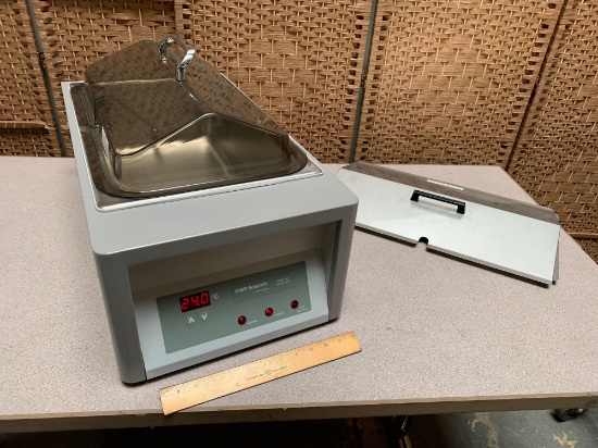 VWR Scientific 1245 Digital Heated Water Bath
