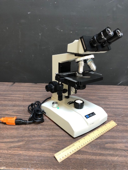 Meiji Techno ML2000L Biological Laboratory Series Microscope - 4 Objectives