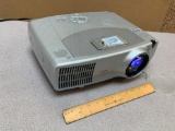 Hitachi CP-X880 3LCD 3000 Lumens LCD Video Projector
