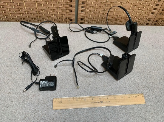 Plantronics Wireless Headsets C054 w/ Bases