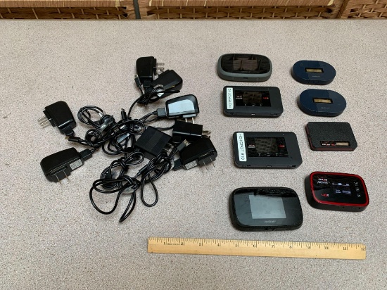 Assorted Verizon Wireless Mobile Hotspots - 8pcs