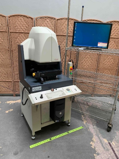 Veeco / Wyko NT-3300 Optical Profiler / Surface Analyzer