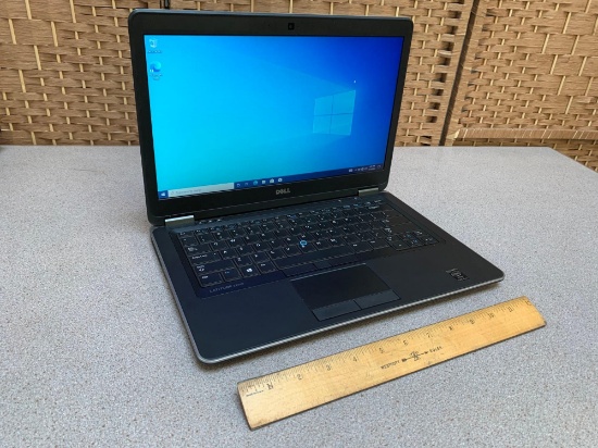 Dell Latitude E7440 Intel i5-4300U 1.9GHz 4GB 500GB Wifi Bt Win 10 Laptop