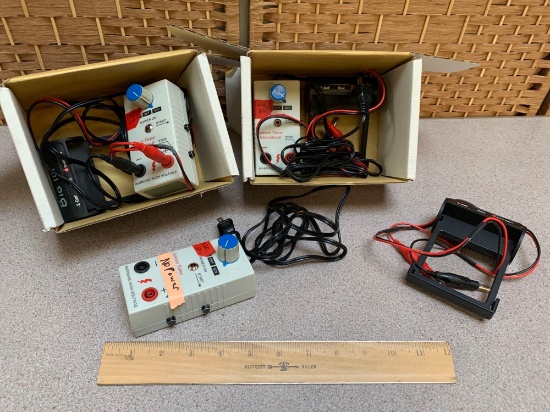 Invitrogen E-Gel Base with 100V / 50V Electrophoresis Power Supplies - 3pcs