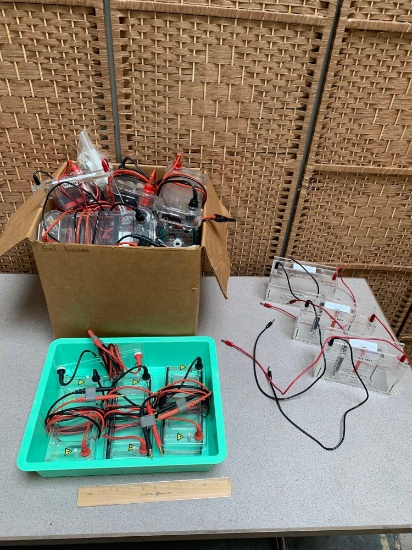 Electrophoresis Gel Containers Vertical & Horizontal