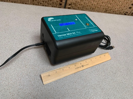 Vernier Mini GC Plus Gas Chromatograph GC-MINI