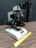 Meiji ML2000 Biological Series / ML2855 Phase Contrast Binocular Laboratory Microscope