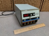 VWR Scientific Accu Power 300 / High Voltage / Electrophoresis Power Supply HV
