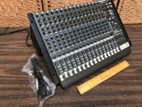 Mackie 1604-VLZ Pro 16 Channel Mic / Line Mixer Console