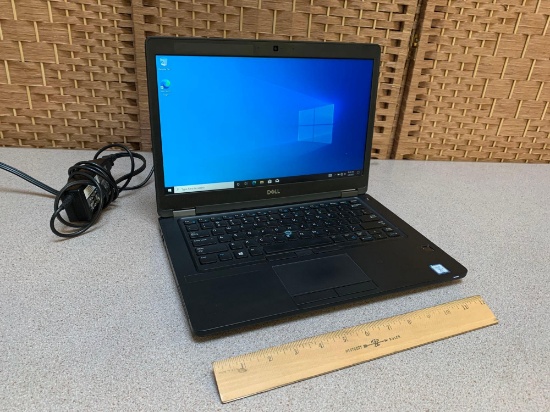 Dell Latitude 5490 14in LCD Laptop Intel i7-8650U 1.9GHz 8GB 256GB SSD Wifi / BT Win 10 Pro