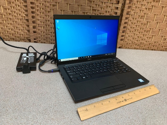 Dell Latitude 7390 13.3in LCD Laptop Intel i7-8650U 1.9GHz 8GB 256GB SSD Wifi / BT Win 10 Pro