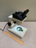 Leica Zoom 2000 Stereo Microscope 10.5x to 45x