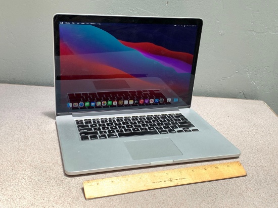 Apple MacBookPro 15.4" Retina Laptop 2.8GHz Quad Intel i7 16GB 1TB Flash MacOS BigSur