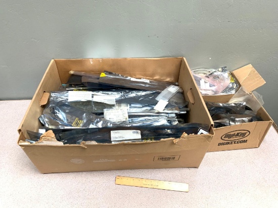 Huge Mixed Electronic / Digital Components / Resistors / Capacitors / GALs / Altera