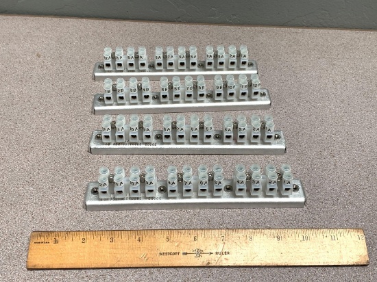 4pcs - Screw Down Terminal Blocks Mounted on Aluminum