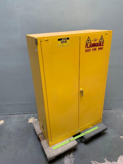 Justrite 25452 45 gallons Flammable Liquid Storage Cabinet 43" x 18" x 65"